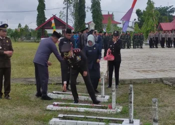 Jajaran Pemkab Barsel, Hadiri Upacara Zarah dan Tabur Bunga di 10 November